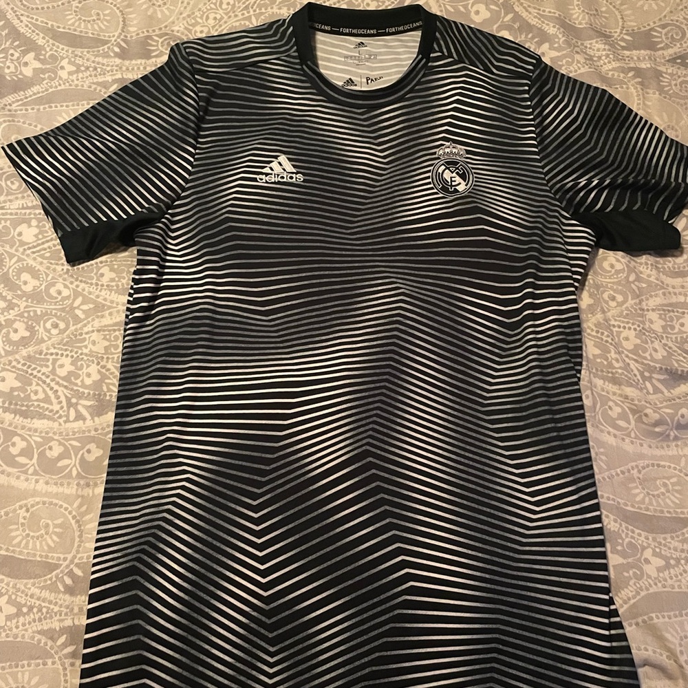 Real Madrid jersey